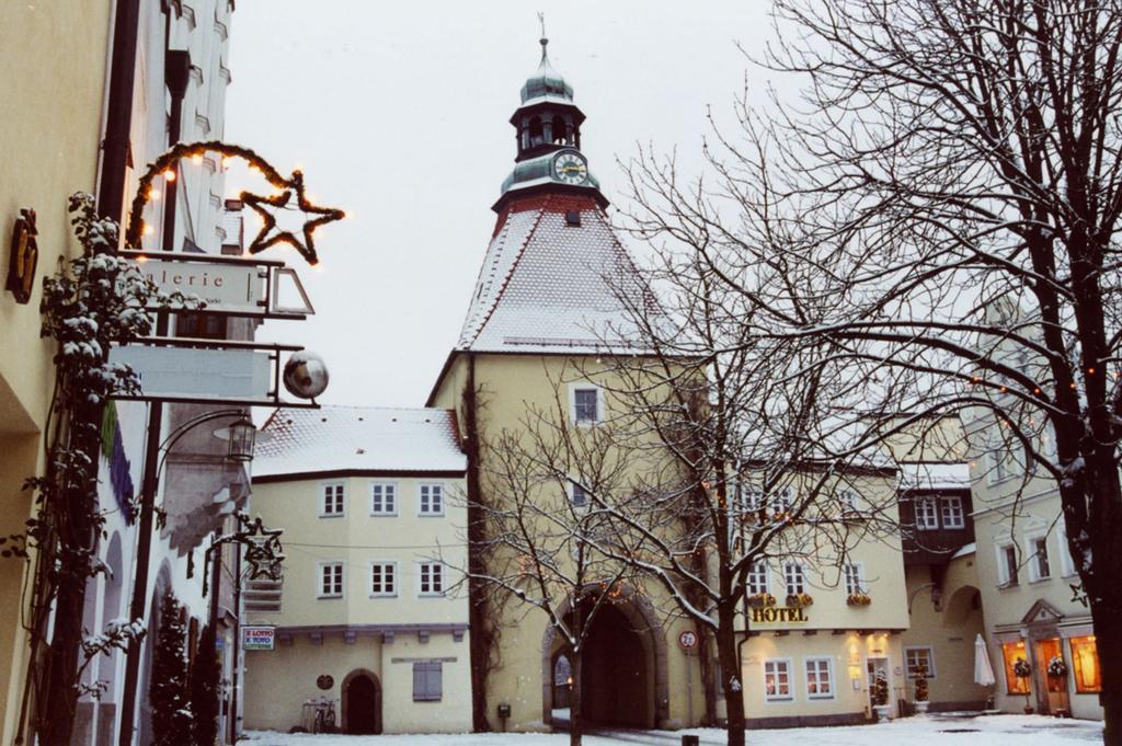 Klassik Hotel Am Tor Weiden in der Oberpfalz Exterior foto